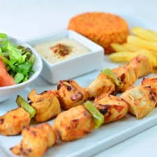 Tavuk şiş Cips